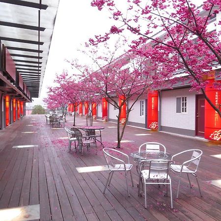 Sanyi Sakura Resort Luaran gambar