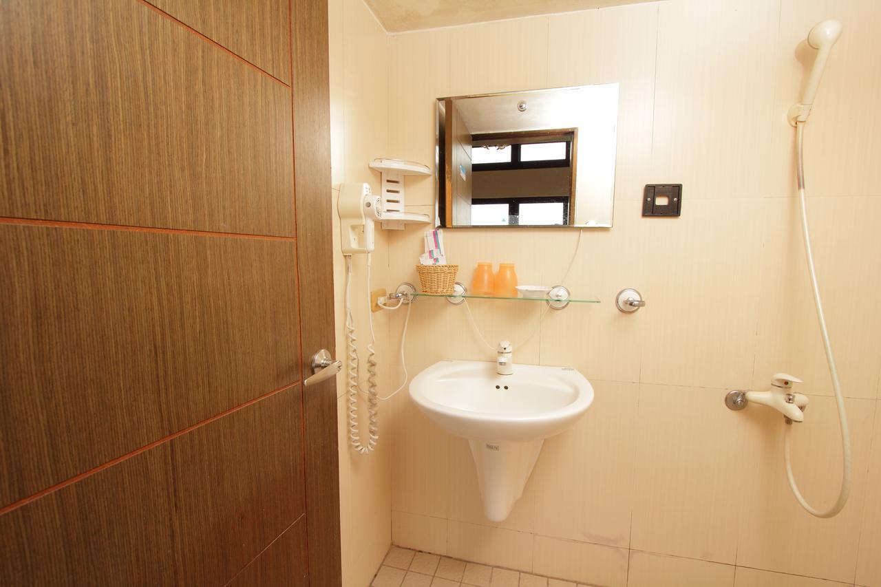 Sanyi Sakura Resort Luaran gambar