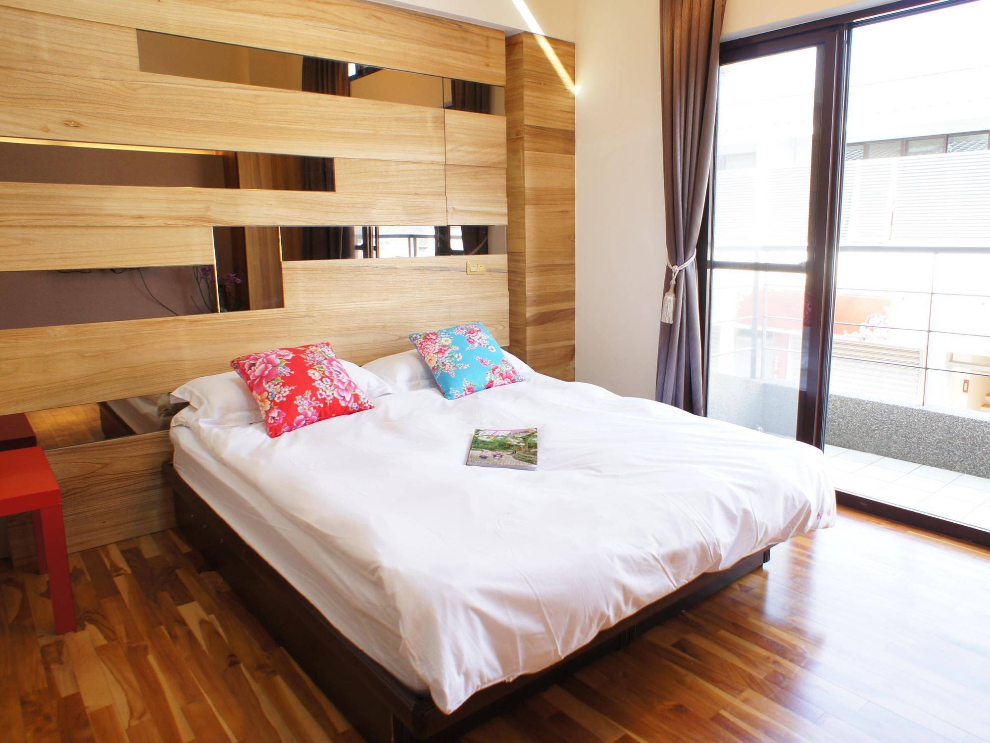 Sanyi Sakura Resort Luaran gambar