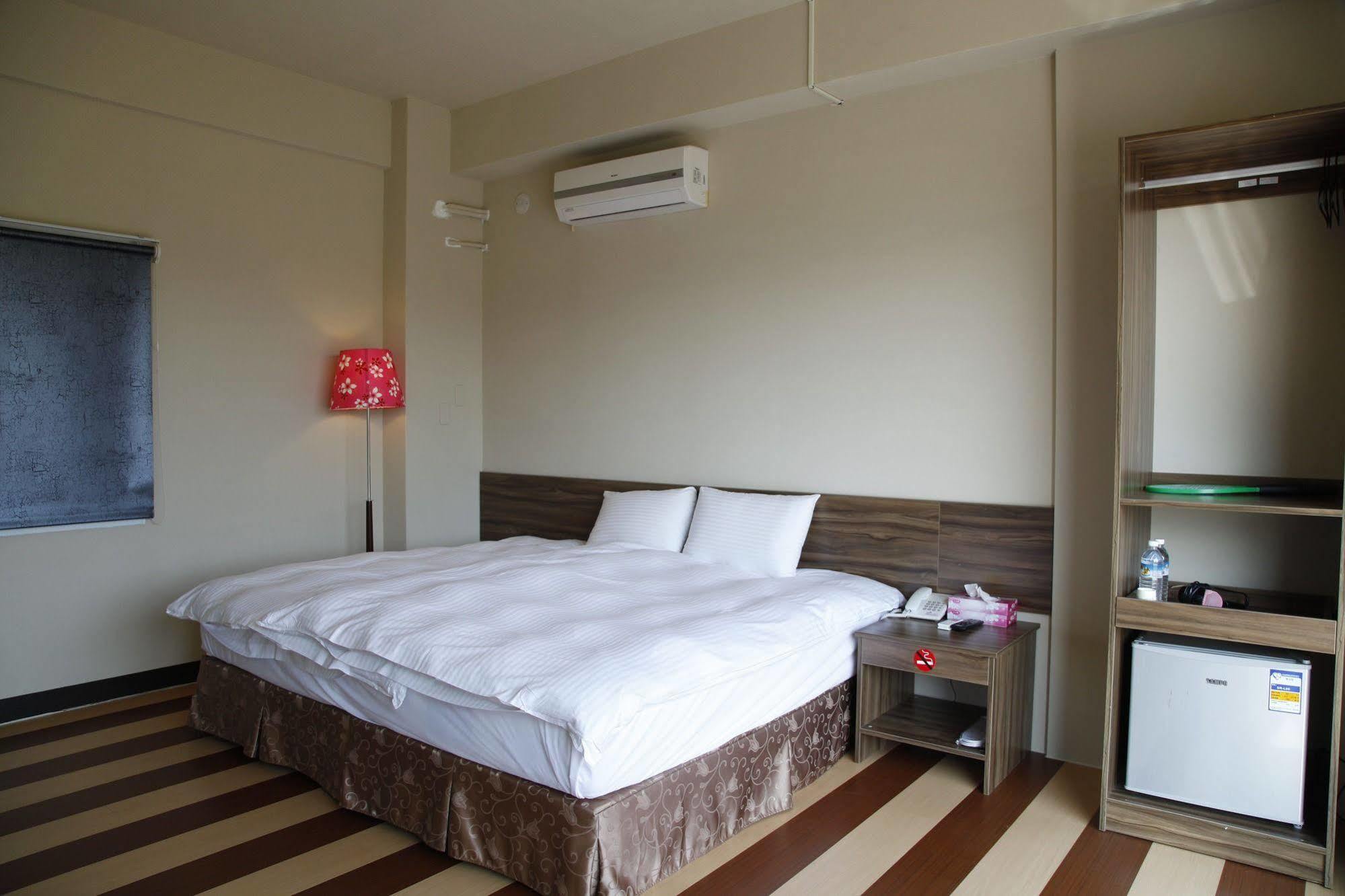 Sanyi Sakura Resort Luaran gambar